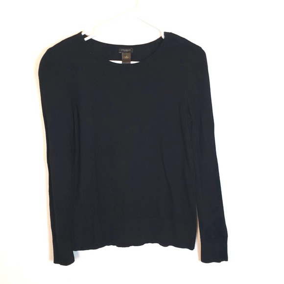 Ann Taylor Factory Sweaters - Ann Taylor Factory Black Lightweight Crewneck Sweater size M